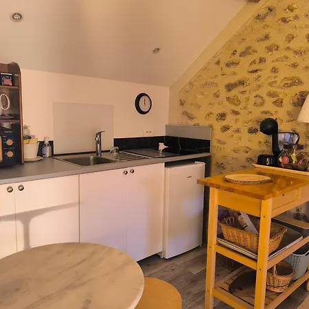 Apartment Le Petit Grenier De La Quoiqueterie Vieille-Eglise-en-Yvelines